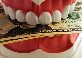 Dental money for the cost of cosmetic dentistry in downtown Columbia